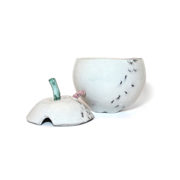 SUGAR BOWL APPLE WITH SPOON LARGE