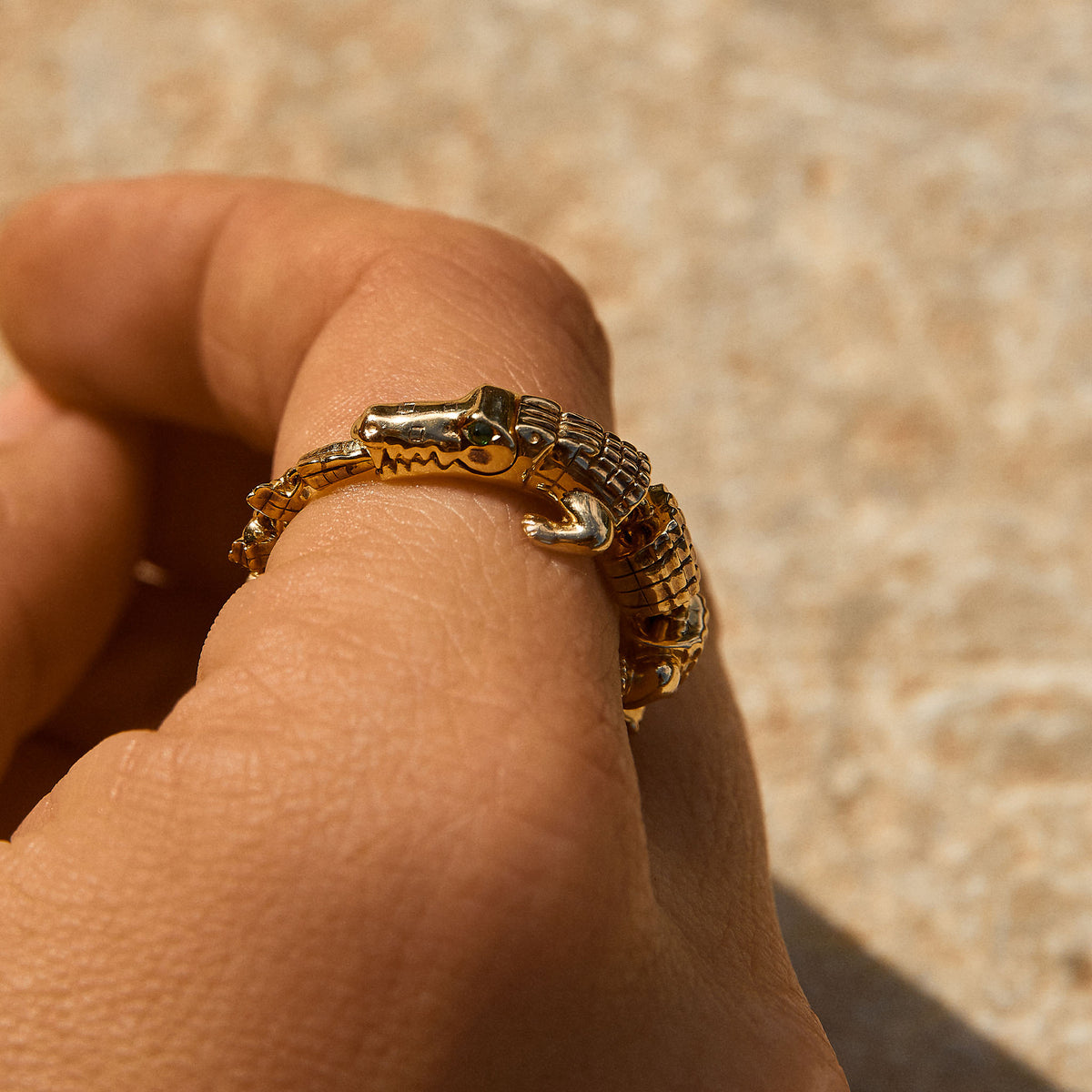 Shop unique fine Jewellery alligator rings Bibi van der Velden