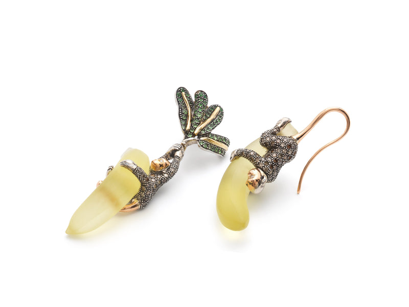 Monkey on Banana Earrings Earrings Bibi van der Velden