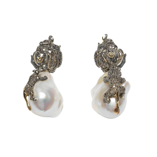 Animal Earrings Baroque Pearls Earrings Bibi van der Velden